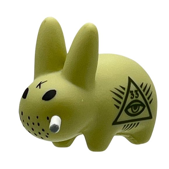 Kidrobot LORE OF THE LABBIT Mini Series ILLUMINATI Vinyl Figure Frank Kozik - Picture 1 of 11